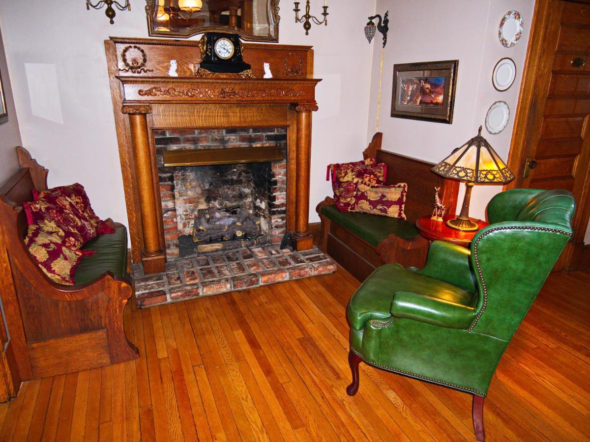 The Lion And The Rose Bed And Breakfast Asheville Exterior foto