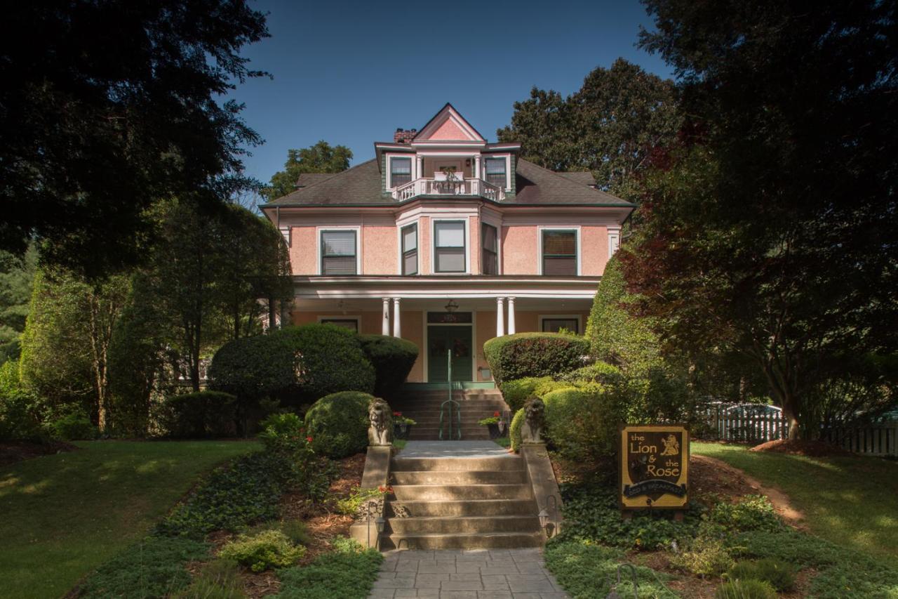 The Lion And The Rose Bed And Breakfast Asheville Exterior foto